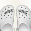 Berloque para sapatos Jibbitz com a letra «a»