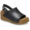 Chinelo de plataforma com tachas Dylan Chinelo de plataforma com tachas Dylan