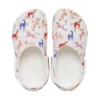 Classic Clog com Estampado de Personagens K «Branco Vermelho Azul»