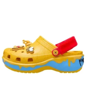 Crocs x Disney Winnie the Pooh Classic Platform Clog «Yellow Red»