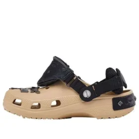 Crocs x MCM Clogs «Irish Cream»
