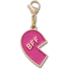 Pingente «BFF» rosa brilhante para os berloques para sapatos Jibbitz (lado esquerdo) Pingente «BFF» rosa brilhante para os berloques para sapatos Jibbitz (lado esquerdo)
