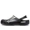 Pleasures x Classic Clog «Skeleton – Brilha no Escuro»