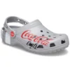 Sandálias unissexo desportivas casuais de sapatos rasos para atividades ao ar livre Coca-Cola x Crocs Crossover Light X, cinzentas