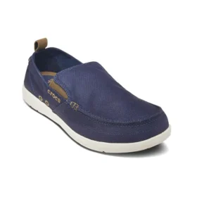 Sapatos desportivos casuais de estilo «athleisure» em azul escuro