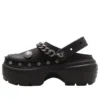 Stomp Clog com Detalhes “Black”