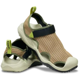 Swiftwater™ Mesh Deck Sandal para homem