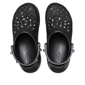 Tênis Bae com tachas “Black”