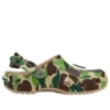 Tênis Crocs x A Bathing Ape Clog “Chai”