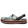 Tocados Crocband Clog com Padrão Sazonal «Preto Branco Rosa»
